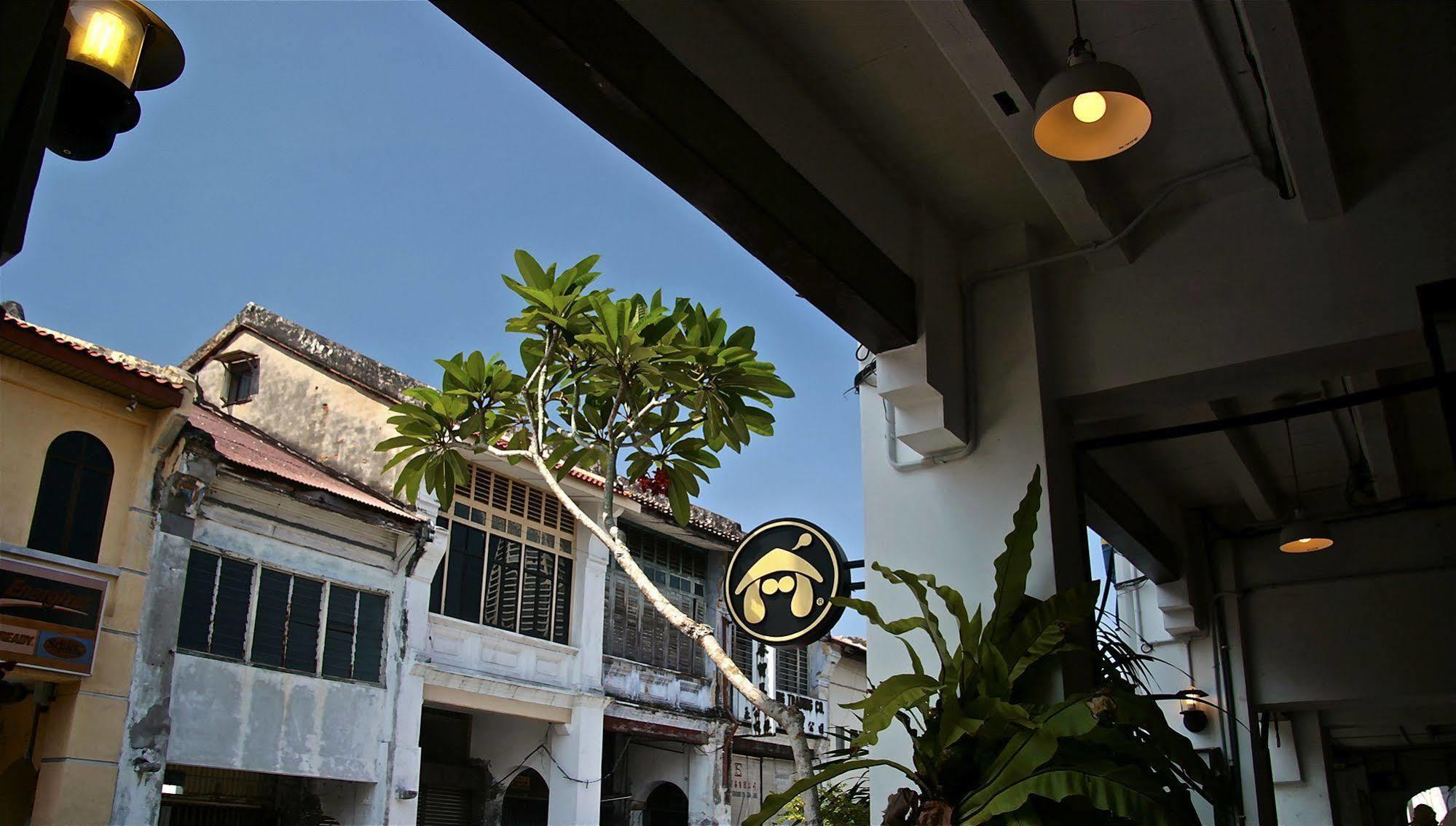 Magpie Heritage - Hideaway George Town Exterior photo